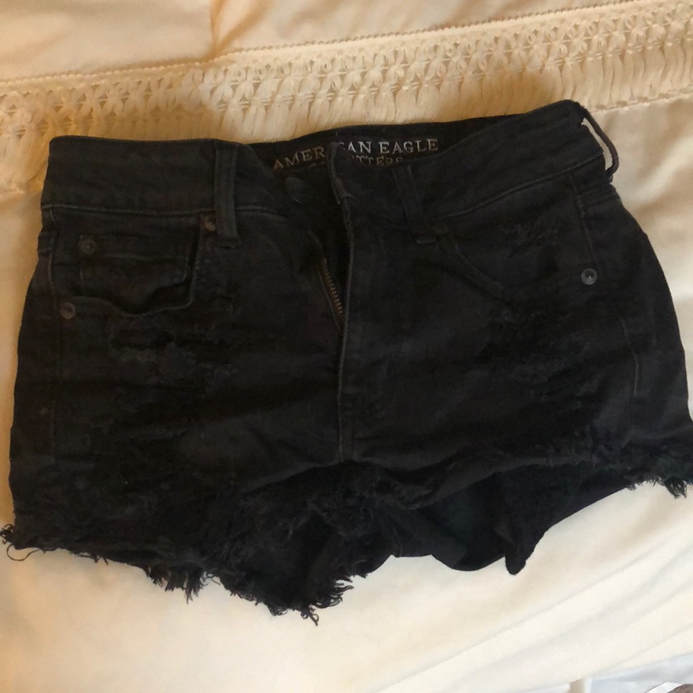AE Black hi rise shortie size 2
